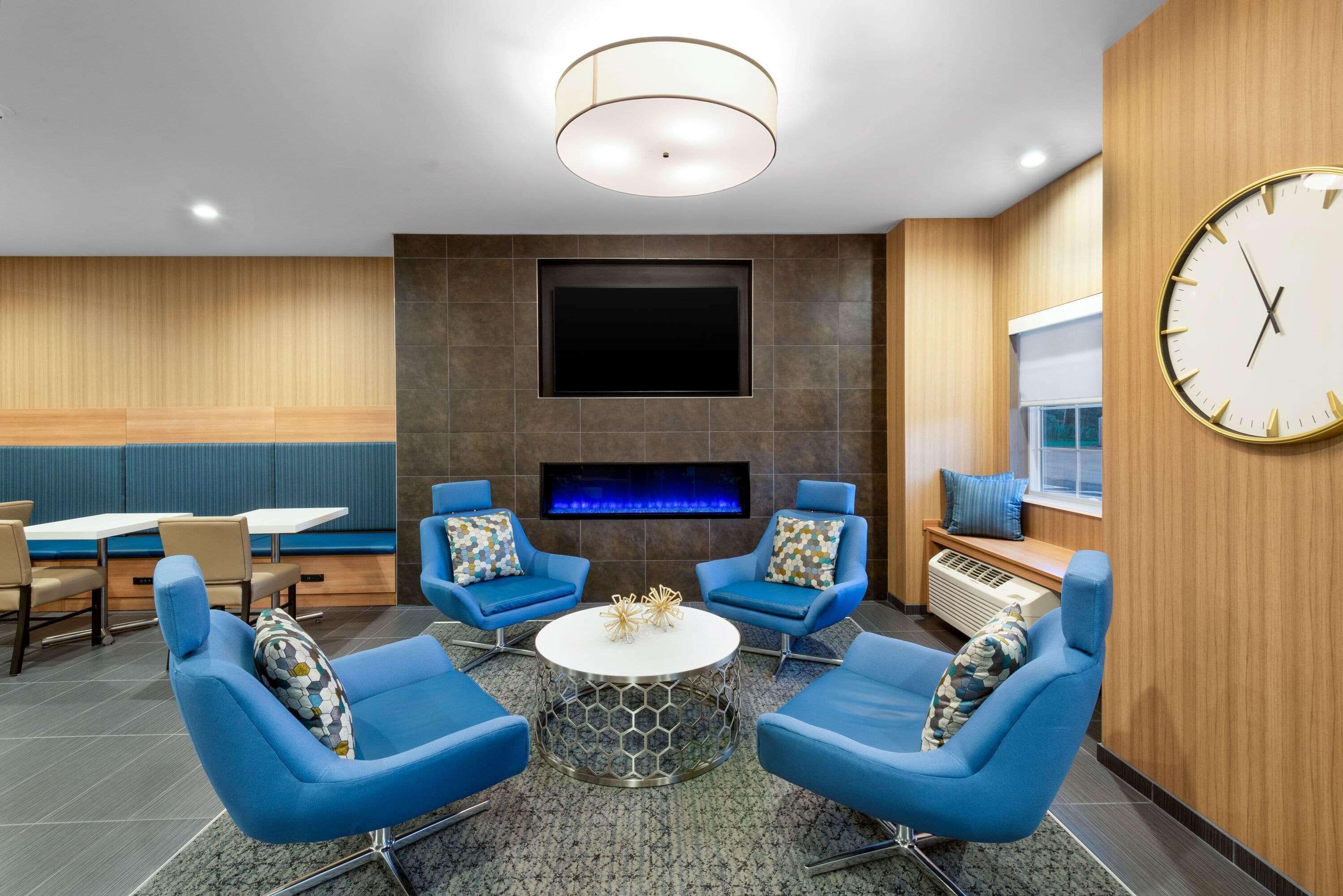 Microtel & By Wyndham 2*